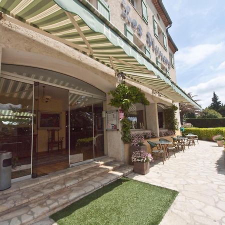 Hotel Les Oliviers Fayence Bagian luar foto